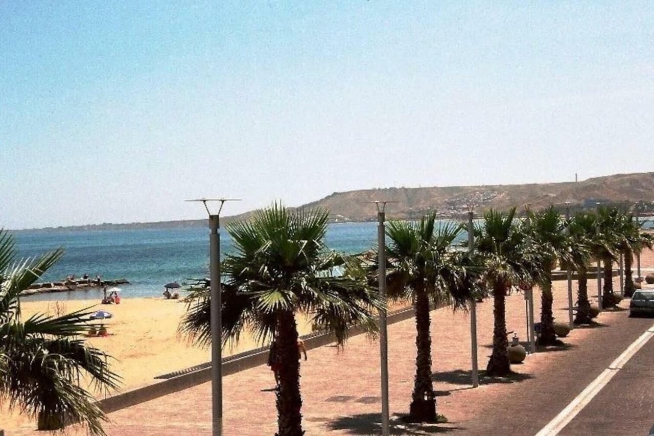 Appartamento La Dolce Vita Crotone Buitenkant foto